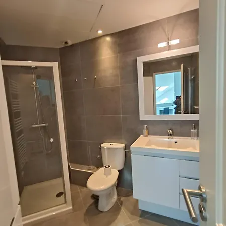 Patio D'azur Toit Terrasse De Gamme 3 Ch Jacuzzi Coeur De Et Апартаменты Сен-Рафаэль